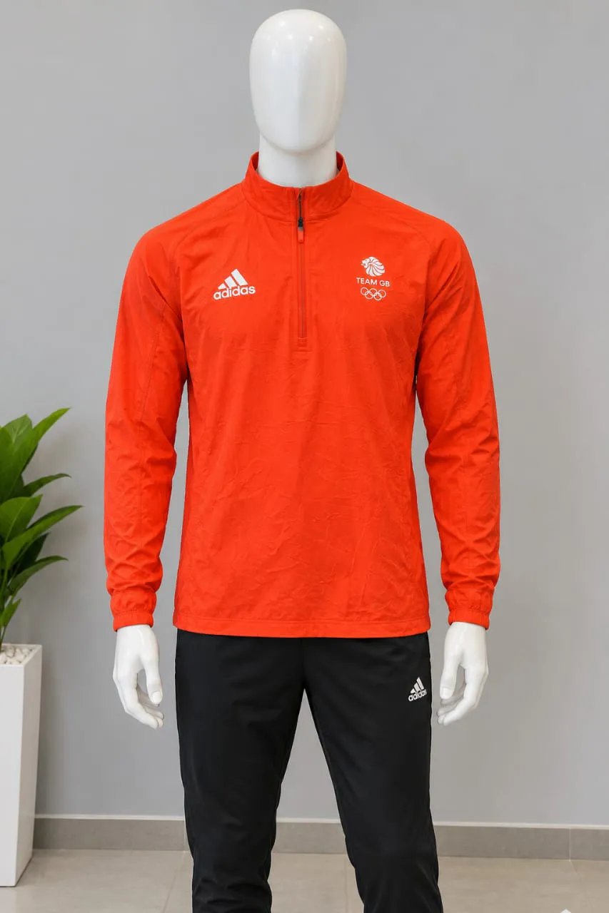 Sport suit
